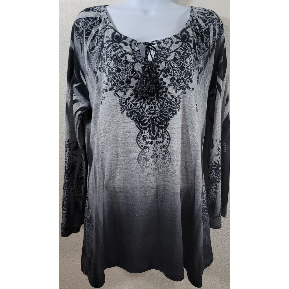 World Unity Woman Black Gray Floral Rhinestone Tassel Tie Top 0X Lightweight